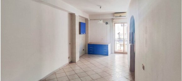3 Schlafzimmer Wohnung in Palermo, Italy, Nr. 317960 3