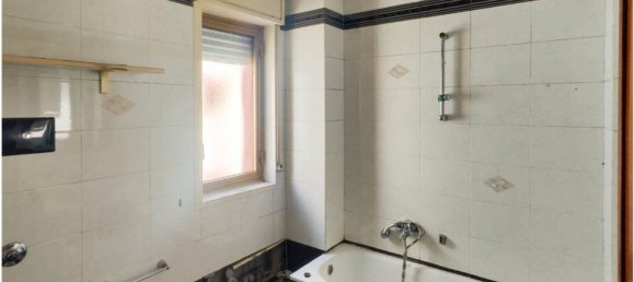 3 Schlafzimmer Wohnung in Palermo, Italy, Nr. 317960 11