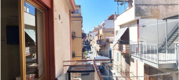 3 Schlafzimmer Wohnung in Palermo, Italy, Nr. 317960 13