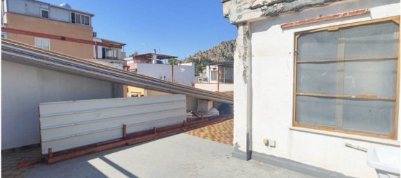 3 Schlafzimmer Wohnung in Palermo, Italy, Nr. 317960 8