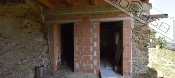 8 bedrooms House in Porte, Italy No. 372093 10