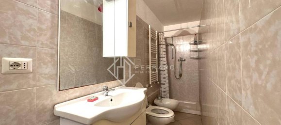 3 rooms Apartment in Albisola Superiore, Italy No. 32976 26