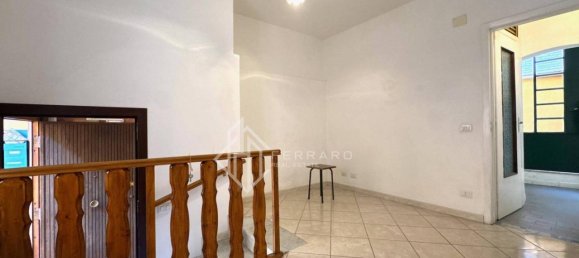 3 rooms Apartment in Albisola Superiore, Italy No. 32976 5