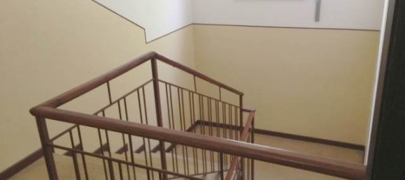 2 bedrooms Apartment in Venice, Italy No. 180016 2