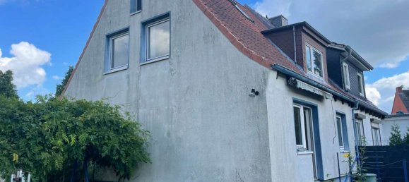 2 bedrooms Townhouse in Bergedorf, Germany No. 31163 2