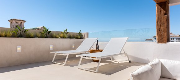 4 bedrooms Penthouse in Malaga, Spain No. 143285 16