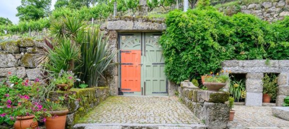 11 bedrooms House in Penafiel, Portugal No. 10130 17