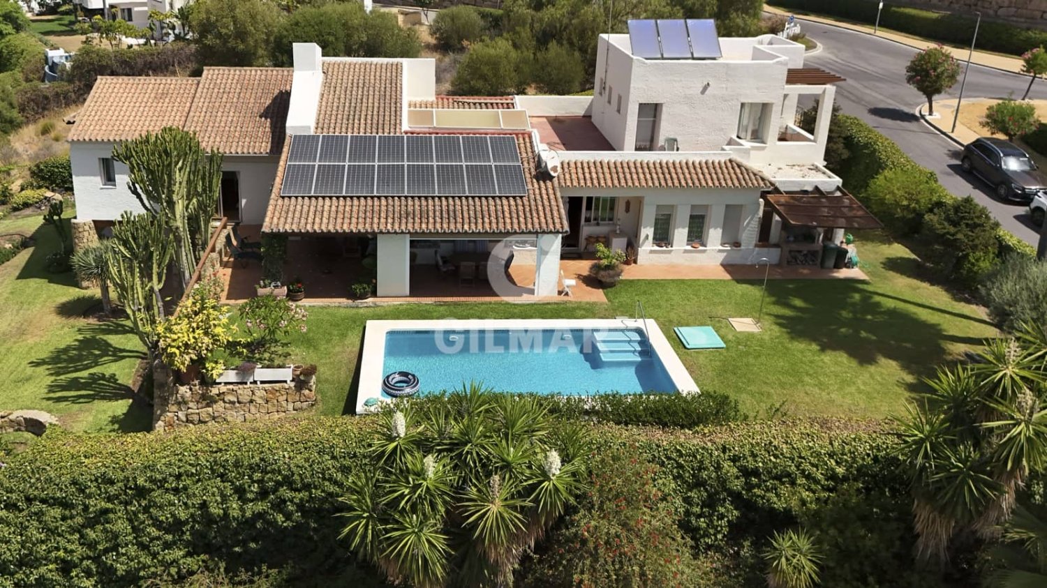 5 Schlafzimmer Villa in El Paraiso, Spain, Nr. 252529