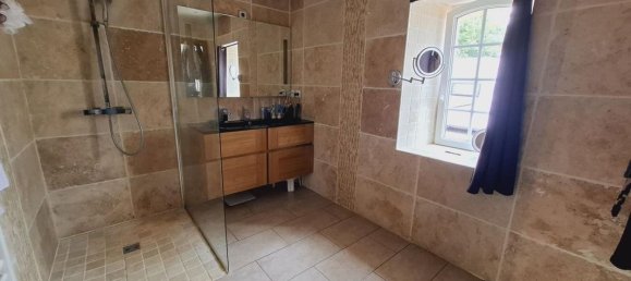 8 bedrooms House in Manche, France No. 354242 9