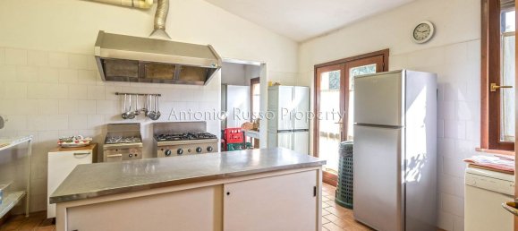 10 bedrooms House in Roccastrada, Italy No. 326028 16