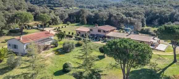 10 bedrooms House in Roccastrada, Italy No. 326028 5