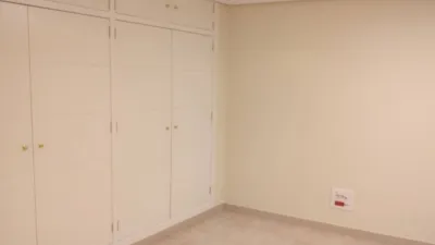 200m² Office in Cordoba, Spain No. 214326