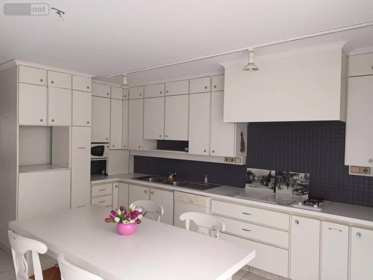 Casa de 6 dormitorios en Fruges, France No. 296243