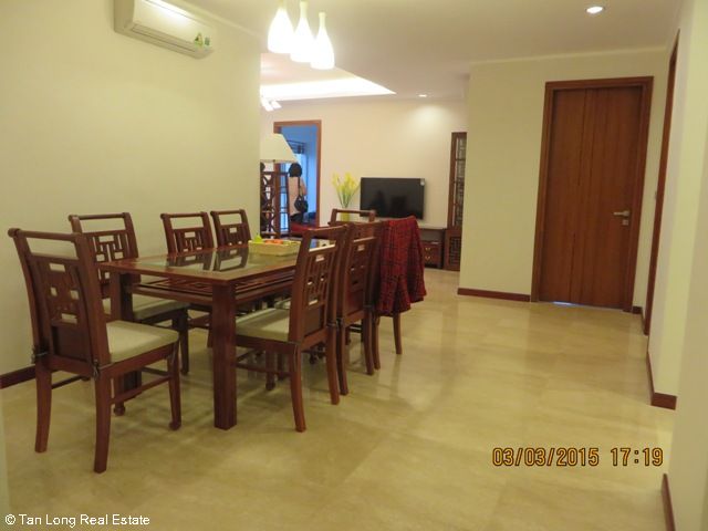 3 bedrooms Apartment in Tay Ho, Vietnam No. 4535