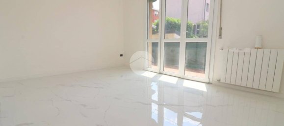 2 bedrooms Apartment in Rho, Italy No. 266684 7