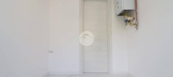 2 bedrooms Apartment in Rho, Italy No. 266684 16