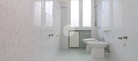 2 bedrooms Apartment in Rho, Italy No. 266684 27