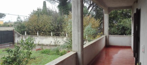 4-salle Appartement à Rome, Italy No. 204878 8