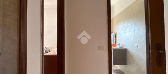 Apartamento de 3 divisões em Reggio Emilia, Italy N.º 270261 14