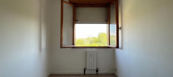 Apartamento de 3 divisões em Reggio Emilia, Italy N.º 270261 9