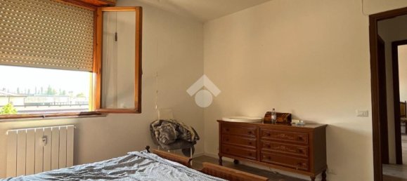 Apartamento de 3 divisões em Reggio Emilia, Italy N.º 270261 8