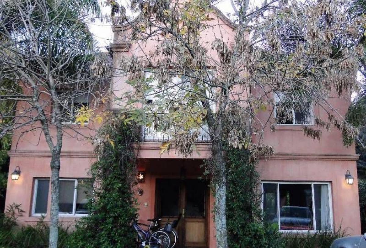 3 bedrooms House in Pilar, Argentina No. 67792