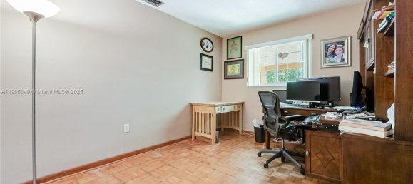Vivenda T5 em Miami, EUA N.º 614433 14