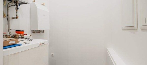 3-salle Appartement à Alsergrund, Austria No. 243374 19