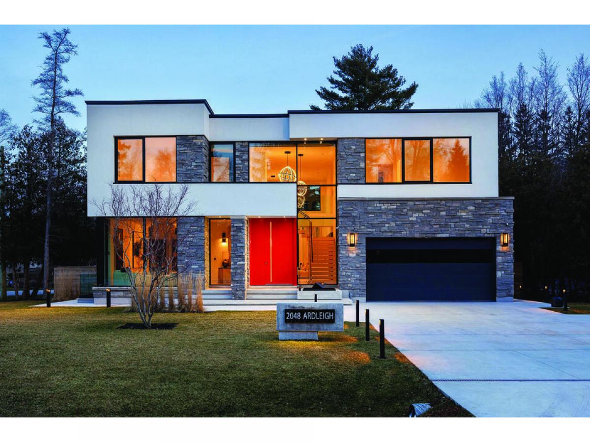 5 bedrooms House in Oakville, Canada No. 710