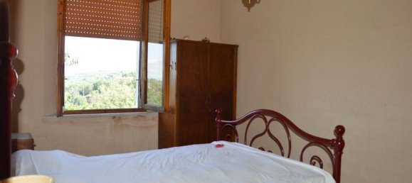 6 rooms House in Trequanda, Italy No. 116373 5