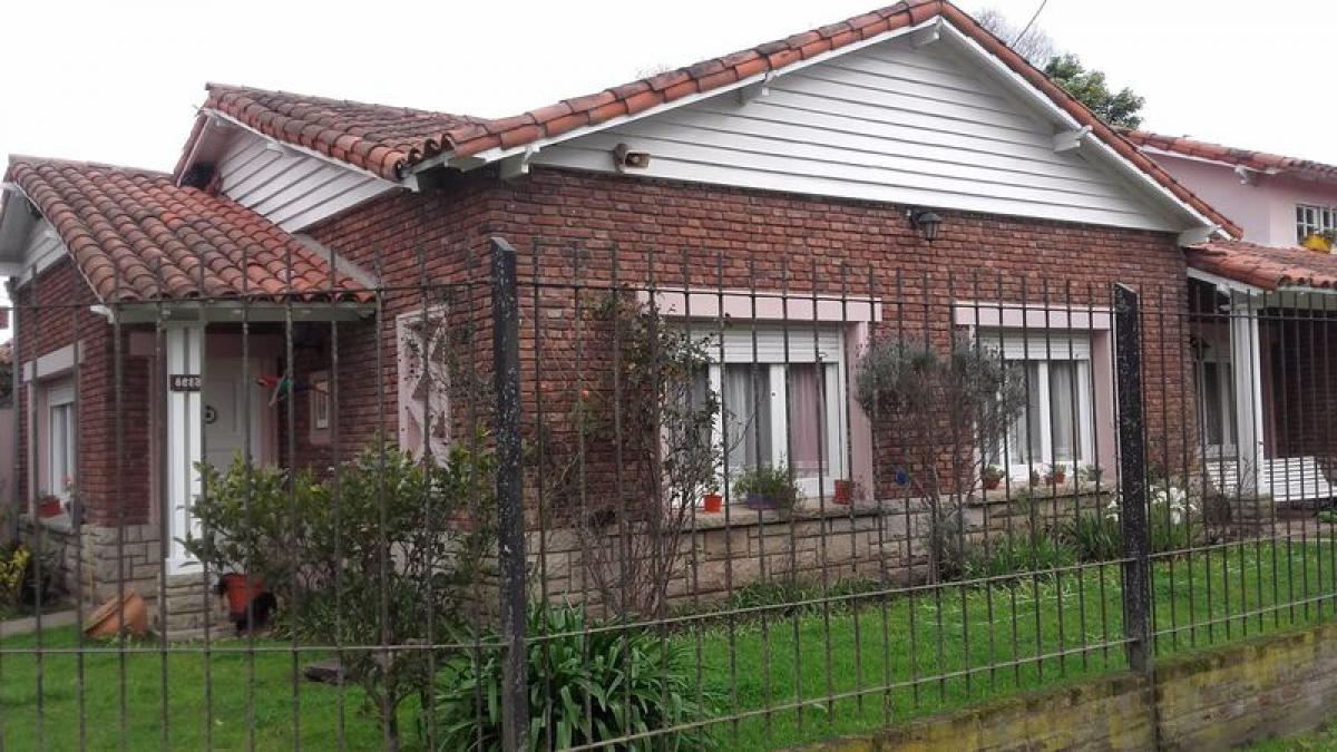 4 chambres Maison à Mar del Plata, Argentina No. 74057