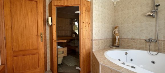 5 Schlafzimmer Haus in Torrevieja, Spain, Nr. 188480 20