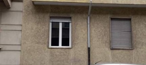 3 rooms Apartment in Turin, Italy No. 296660 3