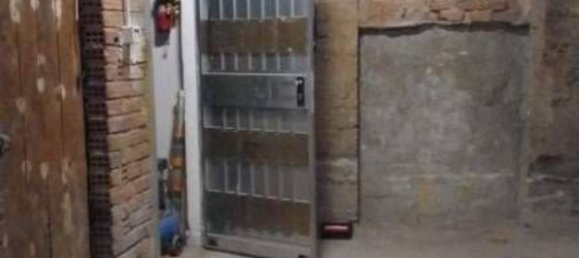 3 rooms Apartment in Turin, Italy No. 296660 8