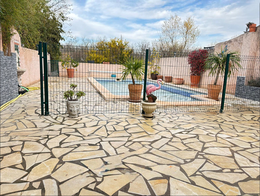 3 bedrooms House in Carcassonne, France No. 293545