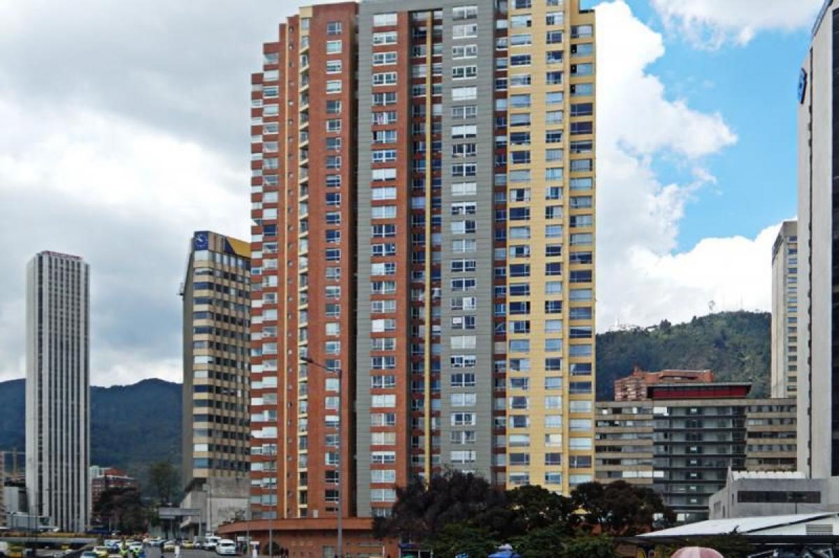 2 bedrooms House in Bogota, Colombia No. 14645