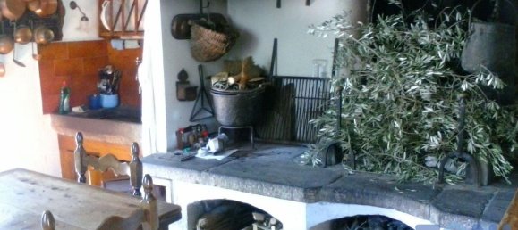 10غرفة فيلا في Vinci, Italy رقم 179353 3