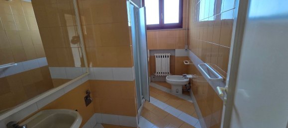 4 rooms Apartment in Ancona, Italy No. 300316 8