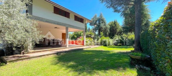 5 Schlafzimmer Villa in Vejano, Italy, Nr. 283643 45
