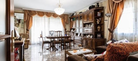 Adosado de 3 dormitorios en Sabadell, Spain No. 165844 2