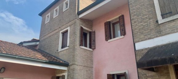 24-Zimmer Villa in Noventa Padovana, Italy, Nr. 255793 6