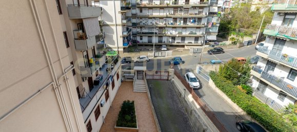 6 rooms Duplex in Catania, Italy No. 199369 26