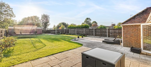 5 Schlafzimmer Haus in Horley, United Kingdom, Nr. 1075 15