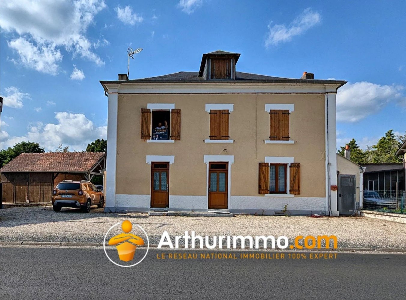 8 rooms House in Aubigny-sur-Nere, France No. 231908