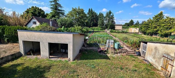 8 rooms House in Aubigny-sur-Nere, France No. 231908 3