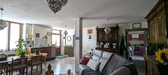 8 rooms House in Aubigny-sur-Nere, France No. 231908 5