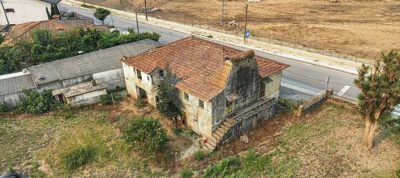 3 bedrooms House in Lousada, Portugal No. 16474 8