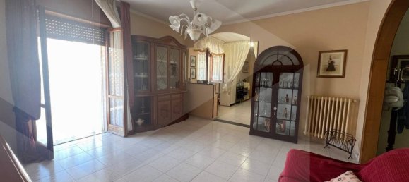Apartamento de 4 divisões em Cerignola, Italy N.º 22184 6