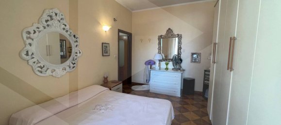 Apartamento de 4 divisões em Cerignola, Italy N.º 22184 18