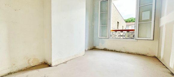 Apartamento de 2 dormitorios en Courbevoie, France No. 168437 3